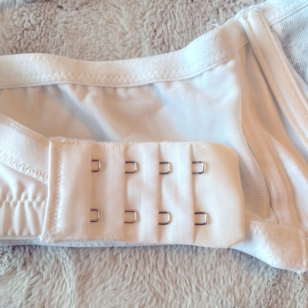 ⭐️Unlined Full Coverage Bra 38D - Picture 5 of 5